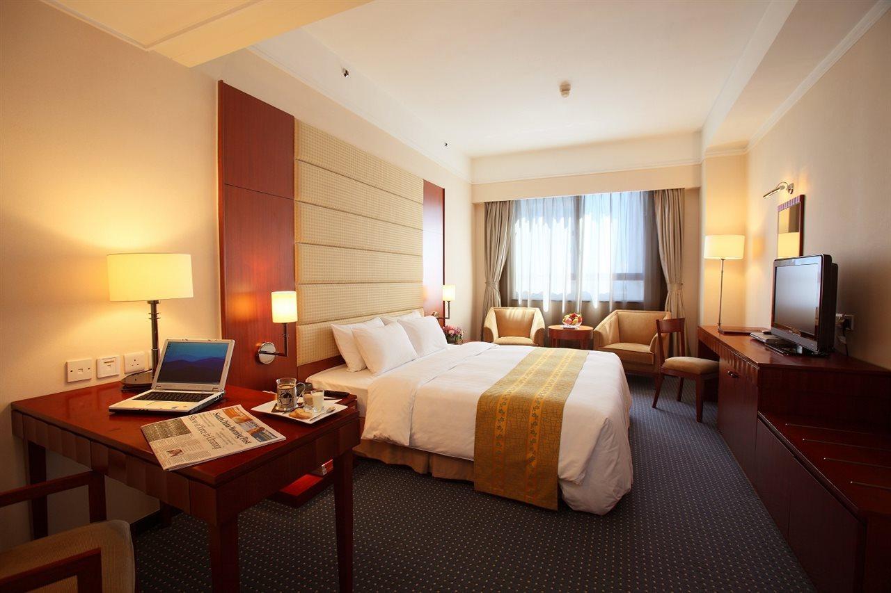 B P International Hotel