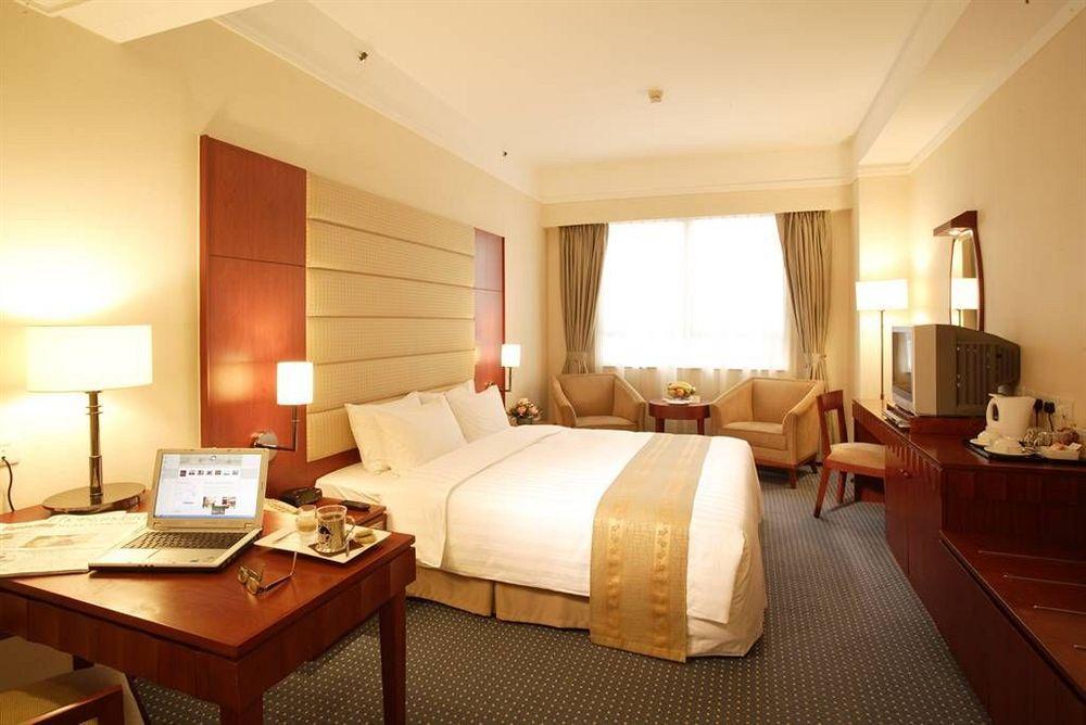 B P International Hotel Hong Kong